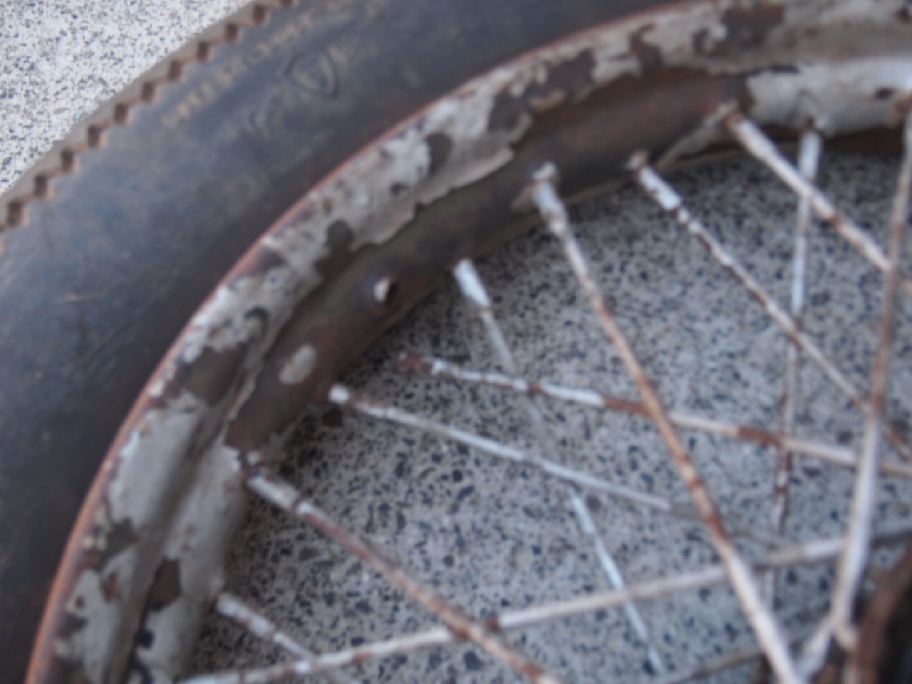 18インチスターホイール