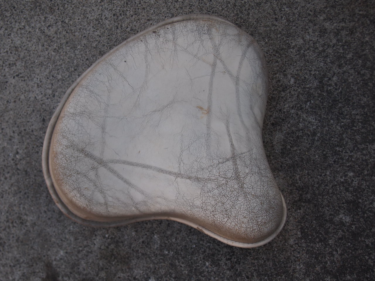 ホワイトシート