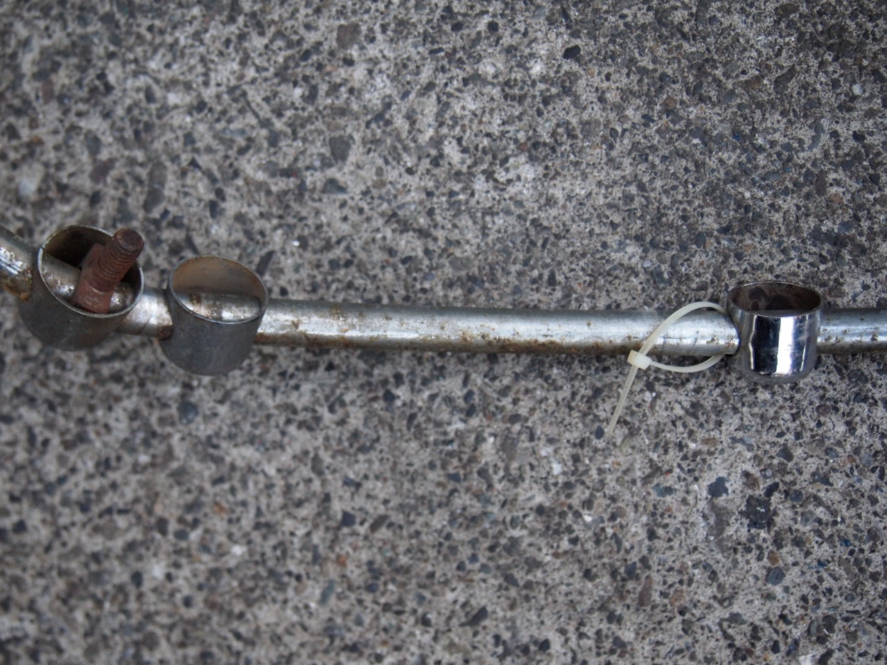 フロントバンパー