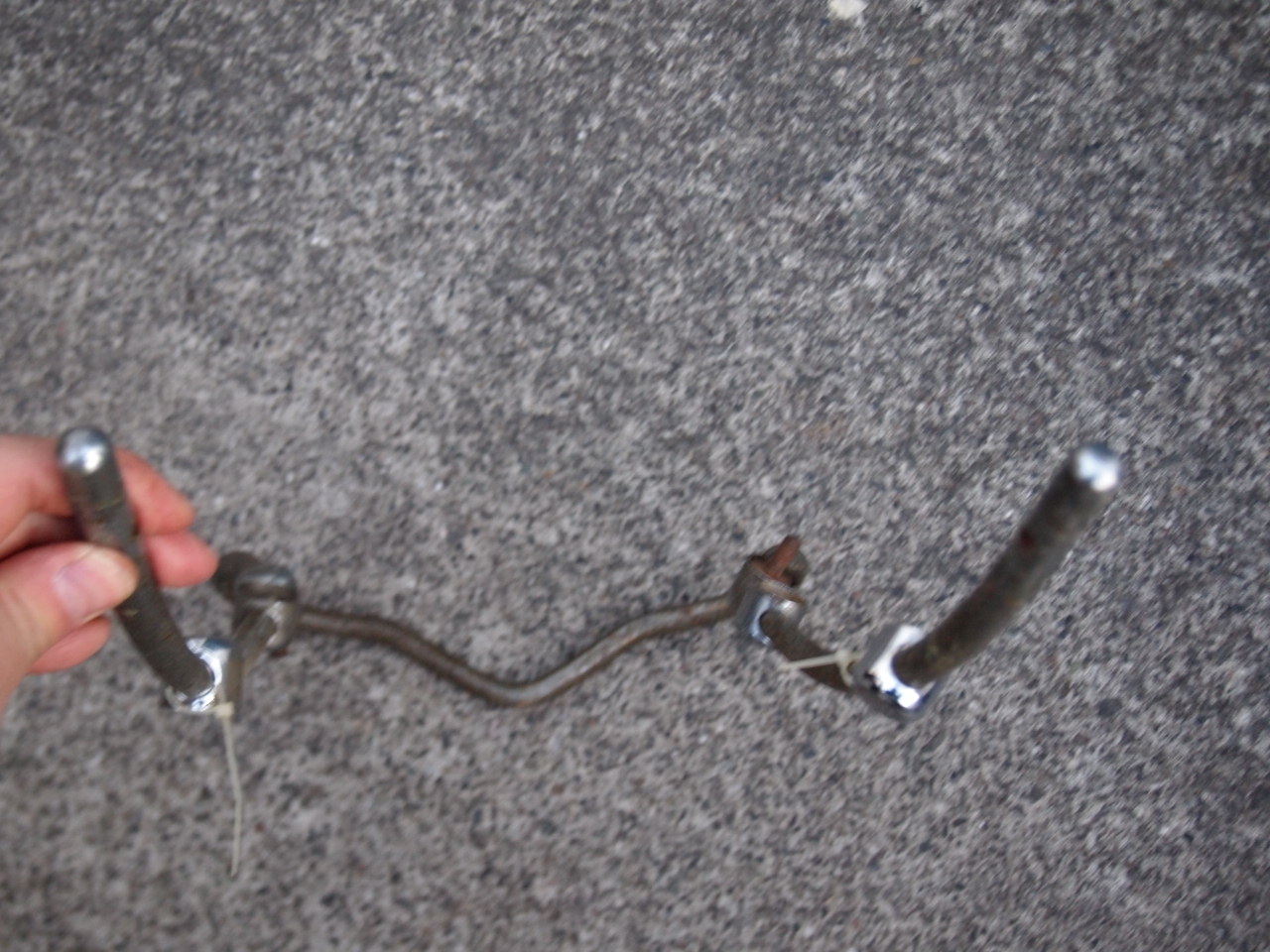 フロントバンパー