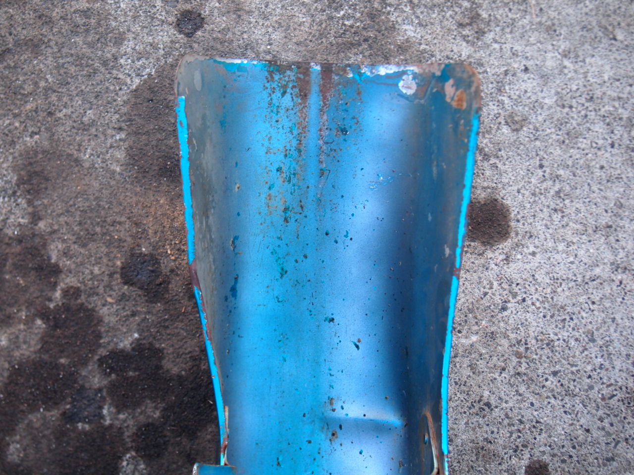 フロントフェンダー