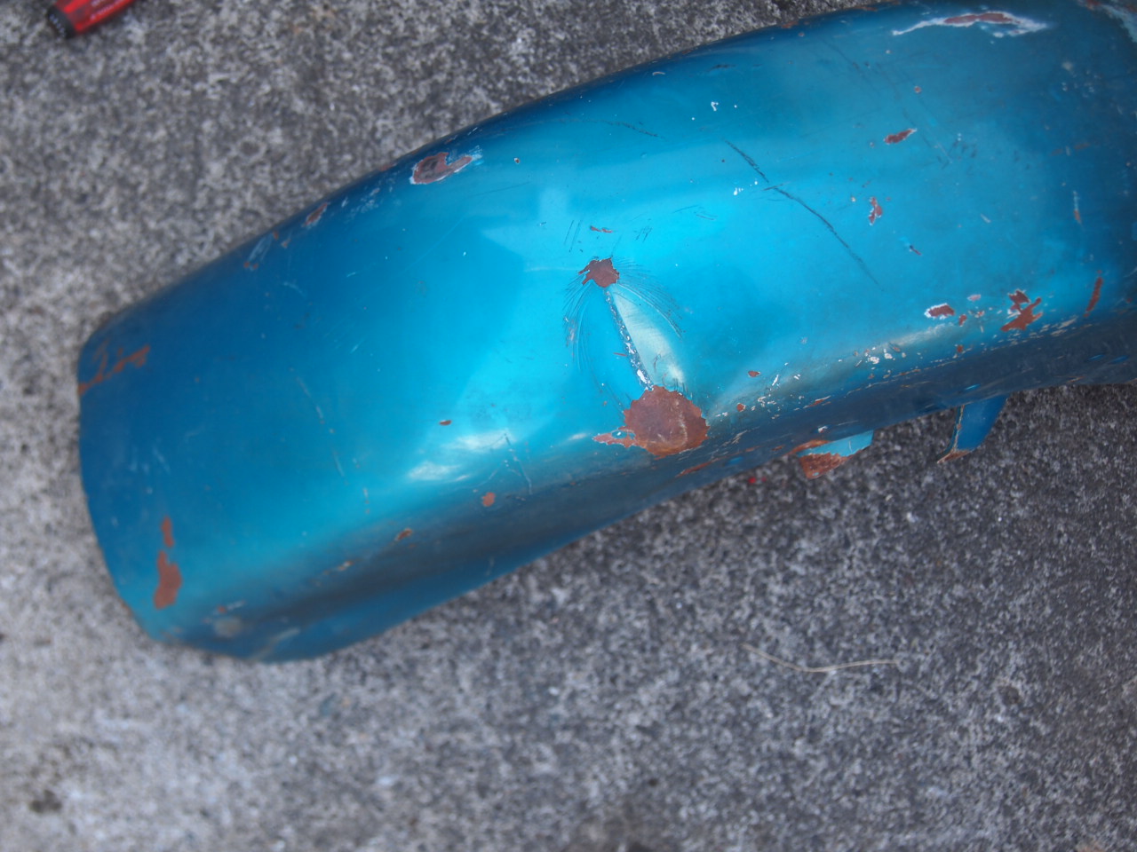 フロントフェンダー