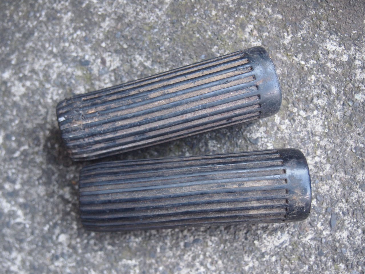 リブグリップ　ブラック