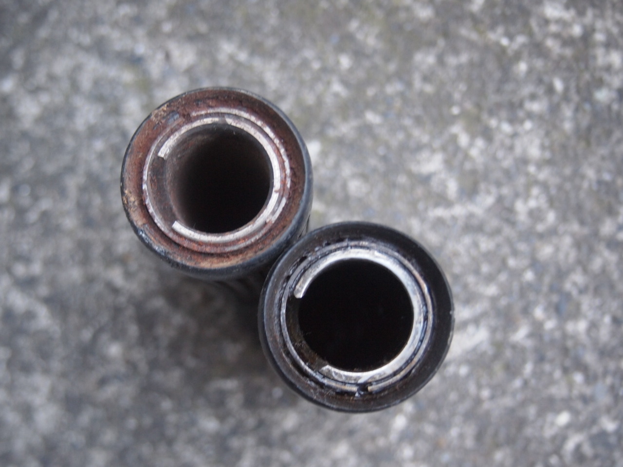 リブグリップ　ブラック