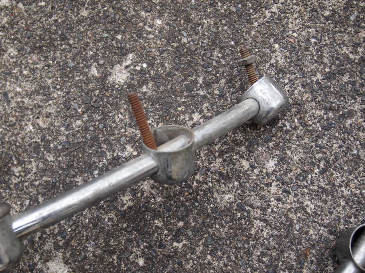 フェンダーレール