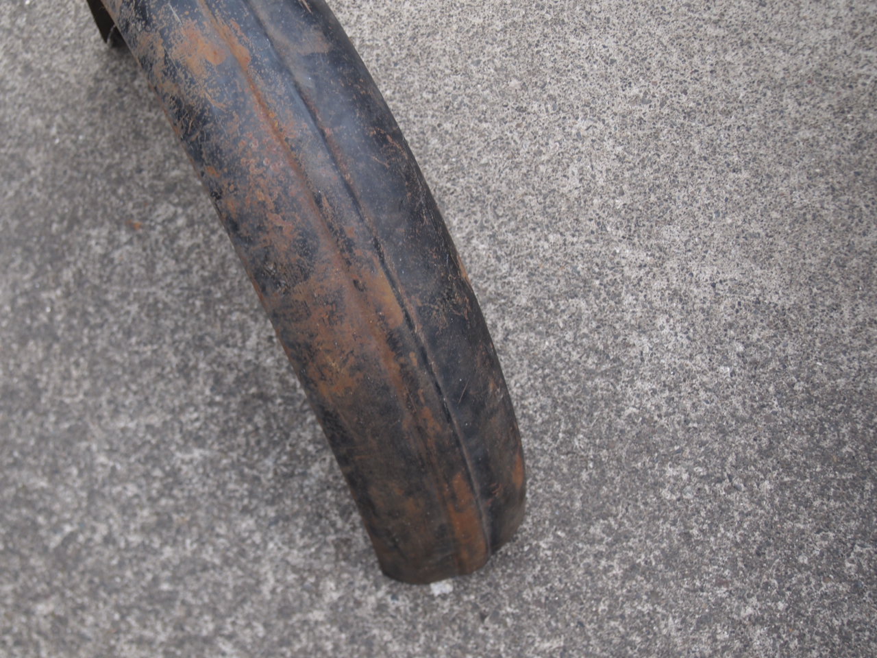 スペアタイヤカバー